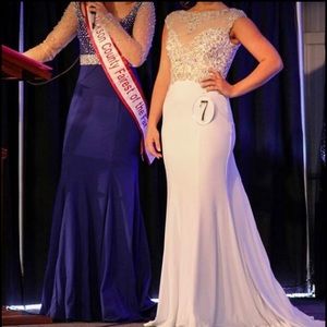 Prom/pageant dress
